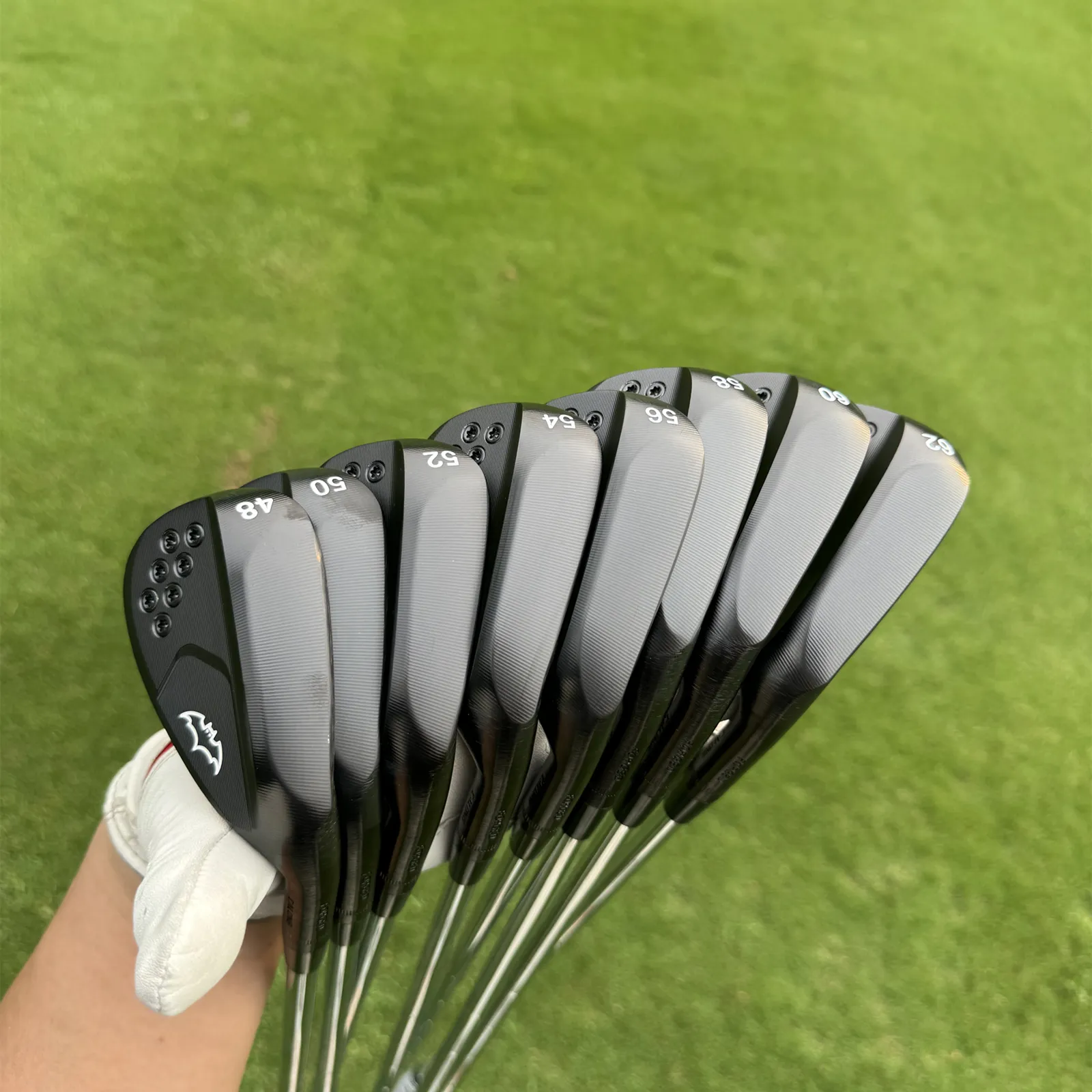 Calong Batman Golf Wedges Black/Silvery 48 50 52 54 56 58 60 62 Degree With Dynamic Golden S200 Steel Shaft Full Spin Milled Face -Removable Weights Sand Wedges - Image 4