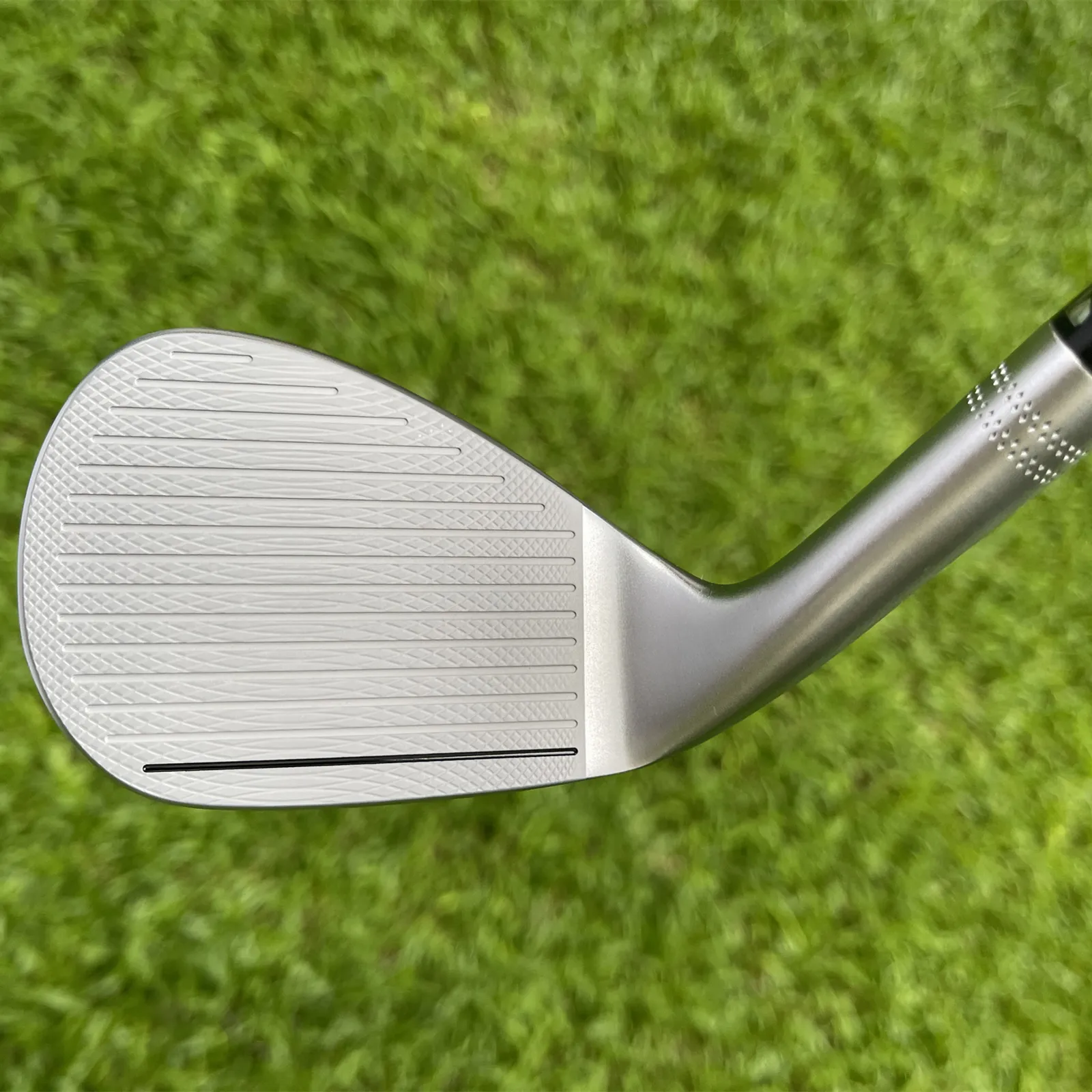 Calong BT Golf Wedges Black/Silvery 48 49 50 52 53 54 56 57 58 60 68 72 Degree With Dynamic Gold S200 Steel Shaft Full Spin Milled -Diversion Trough Design - Image 11