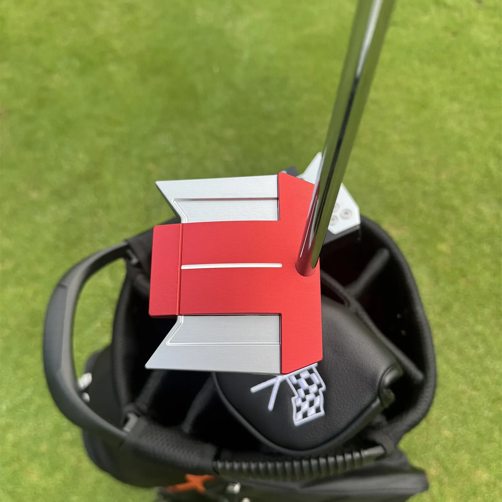Calong F20 Golf Putter Center Shaft 6063 Alloy Black/ Red Colors 34/35inch With Weight Customizable with Screws Balance Technology Included Headcover - Image 8
