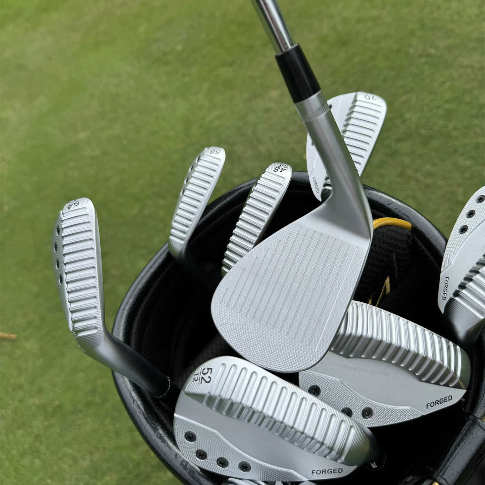Calong AK Forged Golf Wedges 48 50 52 54 56 58 60 62 70 72 Degree With 120g Stiff Steel Shaft Diversion Trough Design Sand Wedge - Image 9