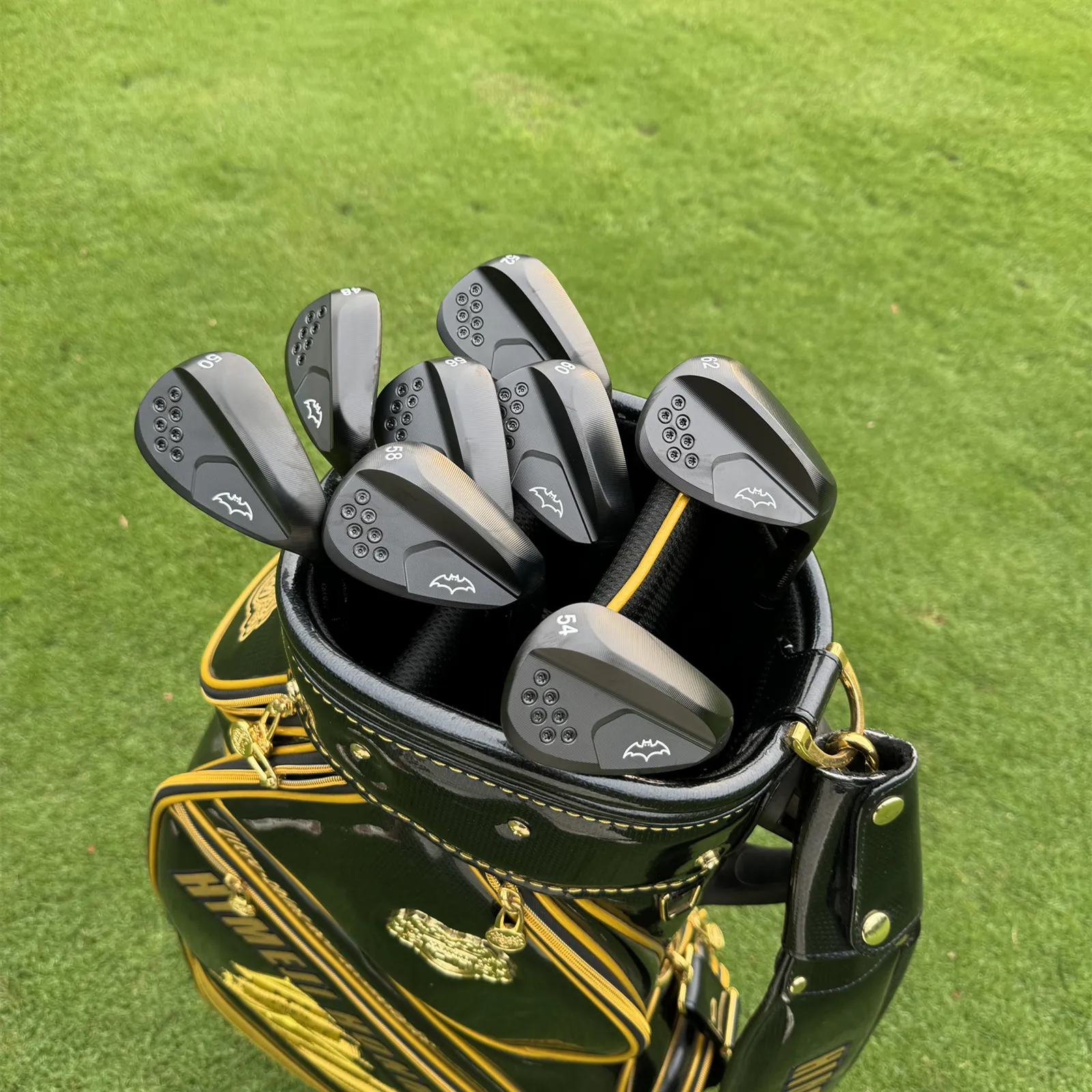 Calong Batman Golf Wedges Black/Silvery 48 50 52 54 56 58 60 62 Degree With Dynamic Golden S200 Steel Shaft Full Spin Milled Face -Removable Weights Sand Wedges - Image 3