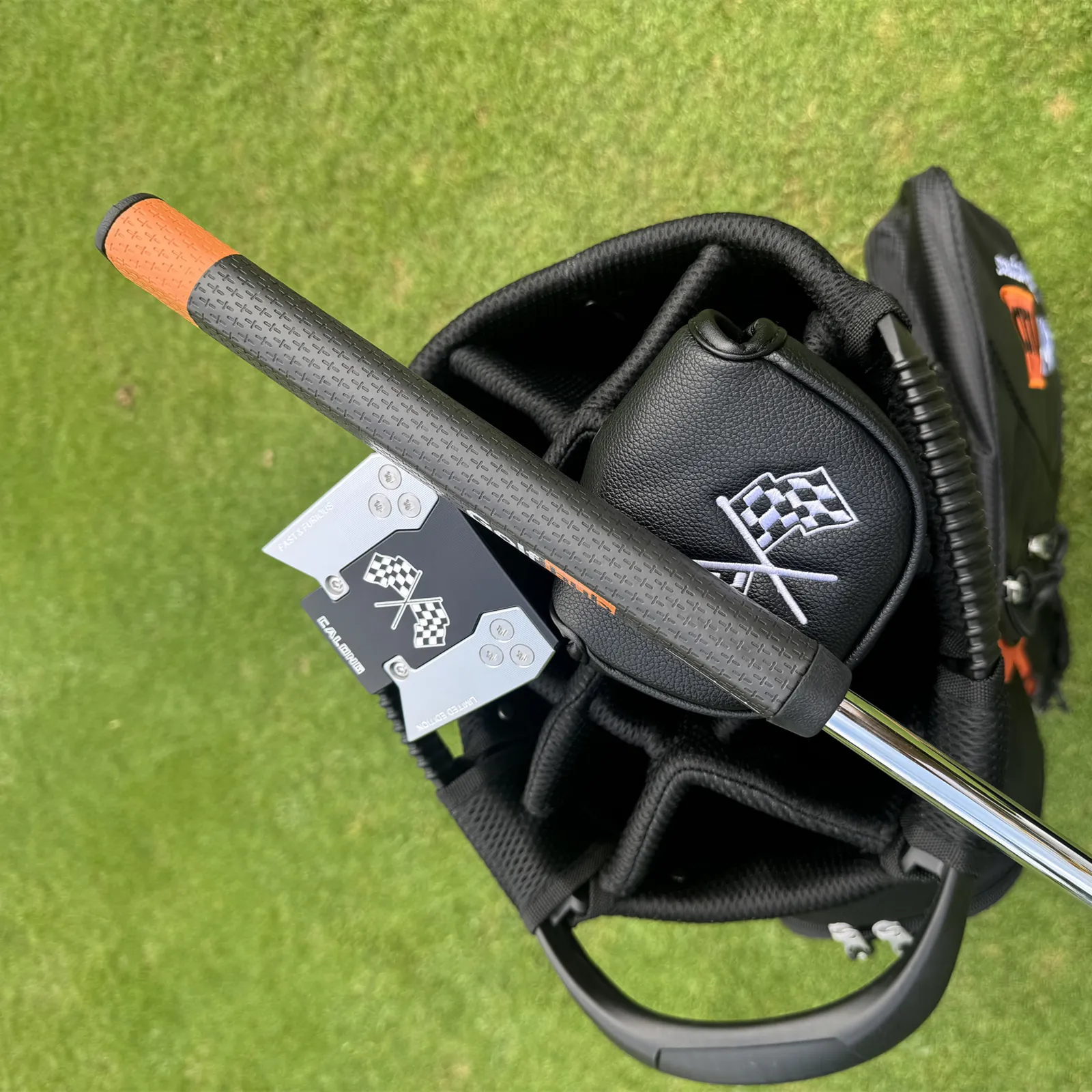 Calong F20 Golf Putter Center Shaft 6063 Alloy Black/ Red Colors 34/35inch With Weight Customizable with Screws Balance Technology Included Headcover - Image 11